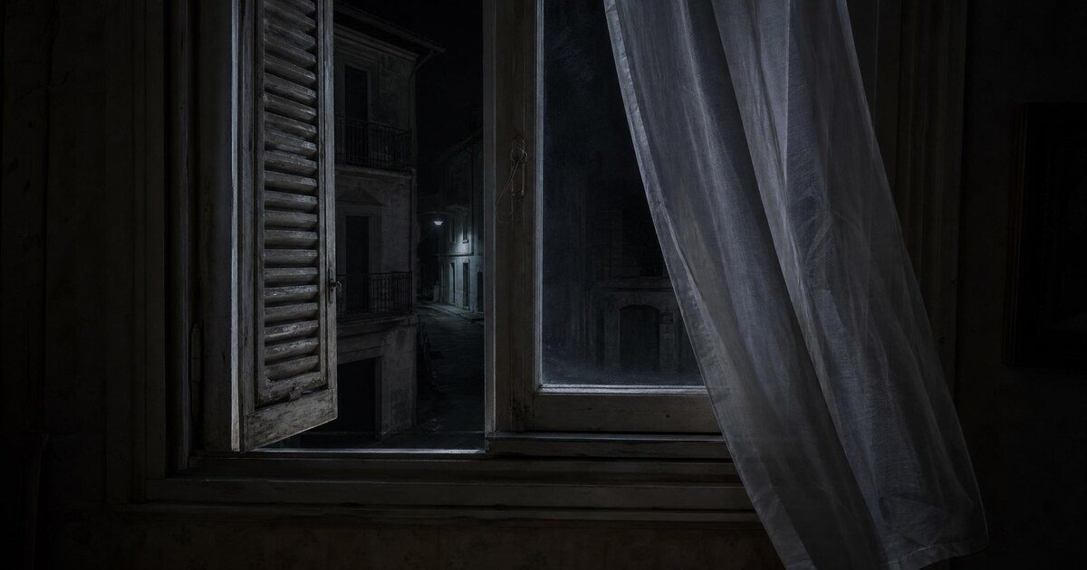 Non aprire le finestre dopo mezzanotte