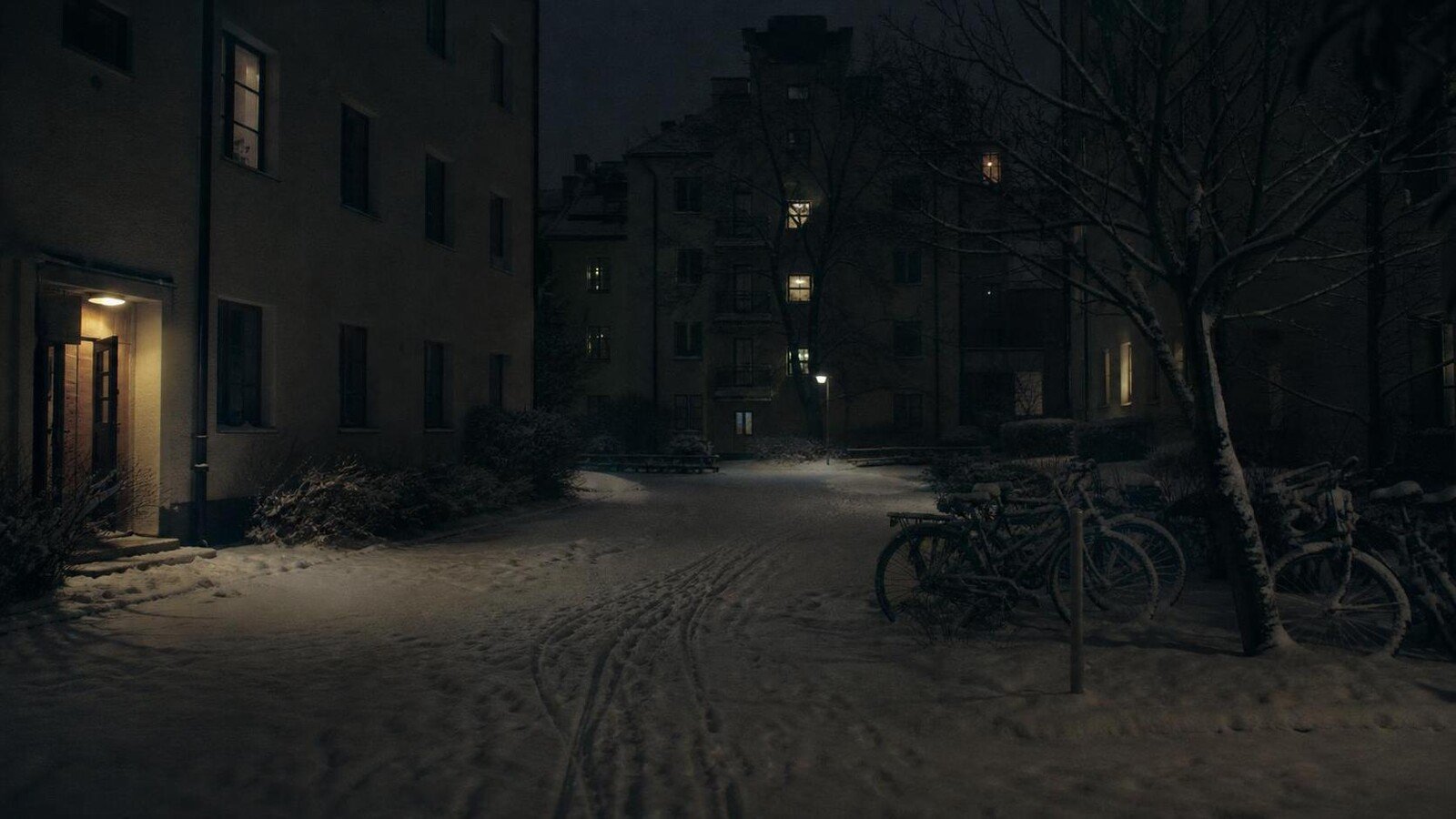 Let the Right One In: recensione del vampiro nella neve che chiede permesso