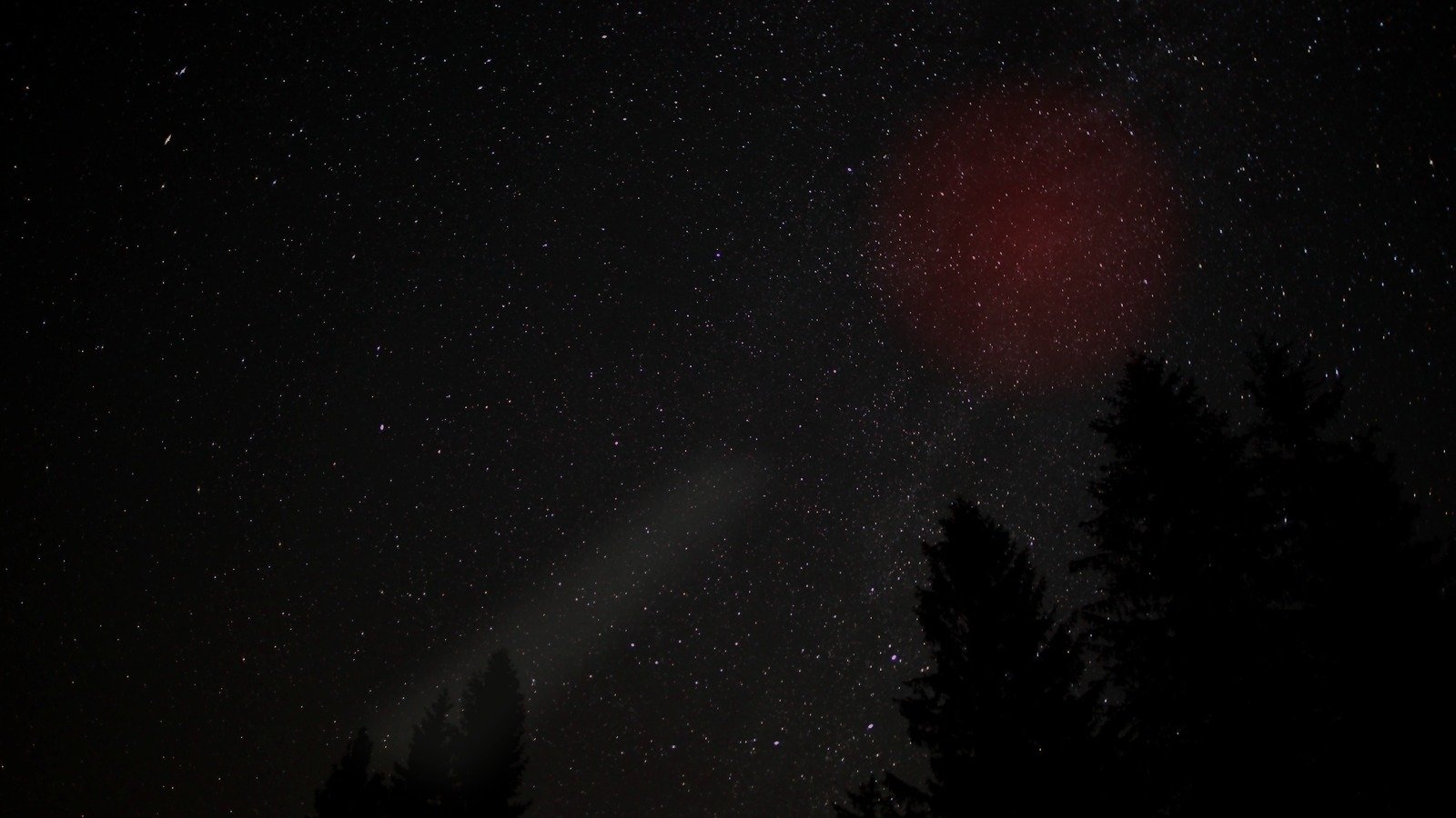 Luci nel cielo del 1952: meteoriti, UFO e panico locale